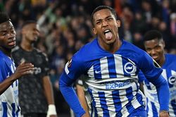 Nhận định AEK Athens vs Brighton (00h45, 1/12): Cánh mòng biển tránh bão