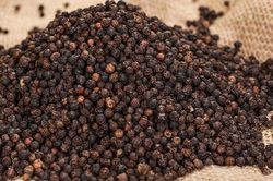 Giá tiêu hôm nay 2/12: Ngược dòng các nước, giá tiêu Việt Nam tăng tốt trong tuần