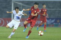 Nam Định bay bổng tại V-League khi sở hữu 'dải ngân hà'