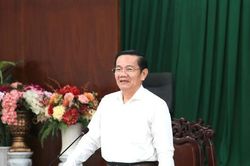 Phó Chủ tịch Cần Thơ nghỉ việc, vì sao chưa bầu nhân sự thay thế?