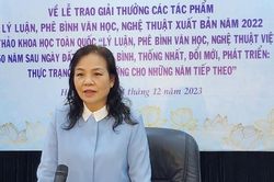 Tôn vinh tác phẩm lý luận, phê bình văn học, nghệ thuật chất lượng cao