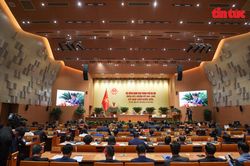 Khai mạc Kỳ họp thứ 14 Hội đồng nhân dân TP Hà Nội khóa XVI