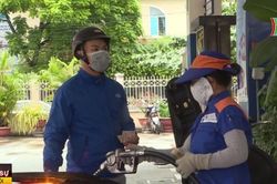 Đề xuất giảm thuế môi trường với xăng dầu