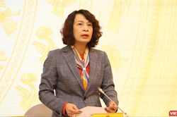 Áp dụng giấy chuyển tuyến điện tử, lập hồ sơ quản lý sức khỏe người dân