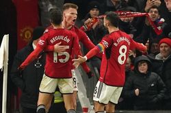 Man Utd đánh bại Chelsea giữa tin đồn nội bộ lục đục