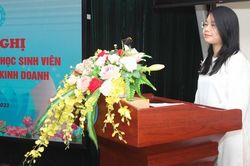 Tạo cơ hội cho sinh viên thể hiện khả năng nghiên cứu và sáng tạo