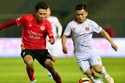Chuyên gia Đoàn Minh Xương: 'V-League vào khúc cua quan trọng'