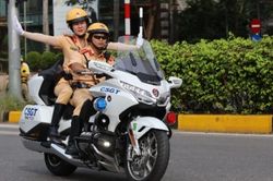 Công an Hà Nội phân luồng giao thông phục vụ đón đoàn khách quốc tế