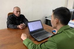 Bắt đối tượng chạy xe máy vận chuyển 12.000 viên ma túy đi tiêu thụ