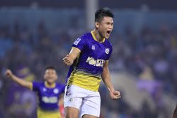 CLB Hà Nội tạo 'địa chấn' tại AFC Champions League: Đứng trên vai 'người khổng lồ'