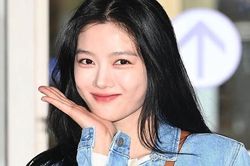 'Em gái quốc dân' Kim Yoo Jung có mặt tại Nha Trang