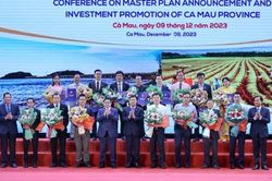 Phát triển Cà Mau thành trung tâm kinh tế biển của cả nước