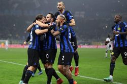 Kết quả Serie A đêm qua: Inter đại thắng, Milan thua đau