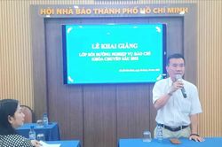 Khai giảng lớp bồi dưỡng nghiệp vụ báo chí chuyên sâu năm 2023