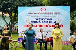 TP.HCM: Đưa Đờn ca Tài tử vào trường học để bảo tồn, phát triển