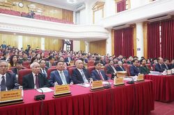 Tháo gỡ 'điểm nghẽn', khơi thông nguồn lực phát triển
