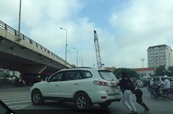 Hỏng xe giữa đường gây tai nạn có phải bồi thường không?
