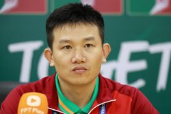HLV Phan Như Thuật: Đinh Xuân Tiến có vấn đề về nội bộ nên không thi đấu