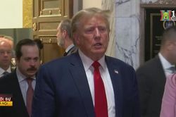 Cựu Tổng thống Donald Trump từ chối làm chứng trước tòa