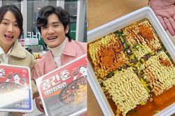 Độc lạ xứ Kim chi: Hộp mì khổng lồ khiến giới trẻ ráo riết truy lùng tới 'cháy hàng'