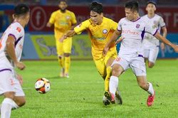 HLV Võ Đình Tân nộp đơn từ chức, CLB Khánh Hòa đã khổ nay còn khó hơn