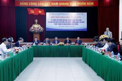 Lý luận, phê bình văn học nghệ thuật phải là suối nguồn trong mát nuôi dưỡng tâm hồn con người