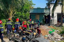 Sập nhà ở TP Thủ Đức, một người bị vùi lấp