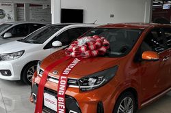 Khách mạnh tay mua ô tô, doanh số các hãng xe tăng tốc tháng 11