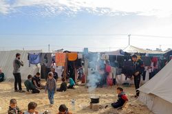 Thảm cảnh của người dân tại Gaza: Thiếu thức ăn, nơi trú ngụ