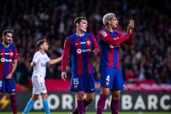 Champions League sẽ là liều thuốc 'chữa lành' trái tim Barcelona