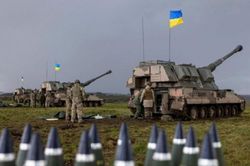 Ukraine muốn đánh tiếp năm 2024, Mỹ khuyên nên thủ thế chờ thời