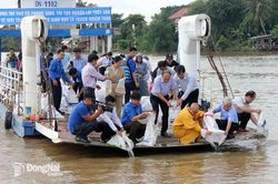 Chú trọng bảo vệ nguồn lợi thủy sản
