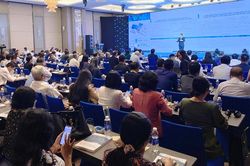 Tìm cách giải bài toán thể chế, quản trị và liên kết vùng