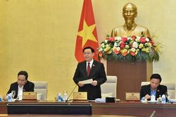 Thành lập thị xã Việt Yên ở Bắc Giang và thị trấn Hậu Hiền ở Thanh Hóa