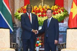 Chủ tịch nước Võ Văn Thưởng tiếp Phó Tổng thống Cộng hòa Nam Phi Paul Mashatile
