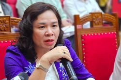 Thiếu vaccine tiêm chủng trên quy mô toàn quốc, bao giờ sẽ có đủ trở lại?