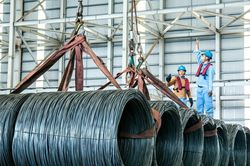 Kim ngạch xuất khẩu của Quảng Ngãi chạm mốc 2,4 tỷ USD