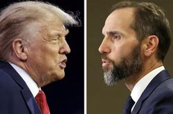Triển vọng tái đắc cử của ông Trump đang nằm trong tay Tòa án Tối cao?