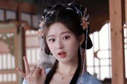 Triệu Lộ Tư gây tranh cãi ngay ngày đầu trở lại, tương lai mịt mù nếu cứ tiếp tục 'một màu' thế này