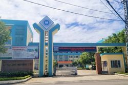 Quảng Nam: Bị nợ lương 6 tháng, hàng loạt cán bộ, giảng viên ngừng việc tập thể