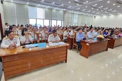 Cục Thuế tỉnh An Giang đối thoại về hóa đơn điện tử và triển khai chính sách thuế mới