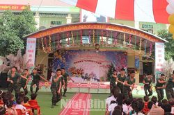 Tổ chức chương trình 'Vui cùng chiến sỹ-Giáng sinh an lành và Chào năm mới 2024'