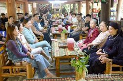 Lâm Bình chia sẻ kinh nghiệm làm du lịch cộng đồng