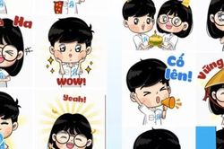 Sinh viên trải nghiệm bộ GIF 'Chào Đại hội XI'