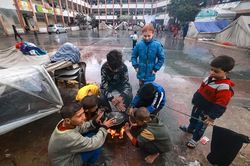 Bệnh dịch lây lan ở Gaza khi hệ thống y tế sụp đổ
