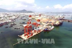 Bình Định phấn đấu trở thành trung tâm kinh tế biển
