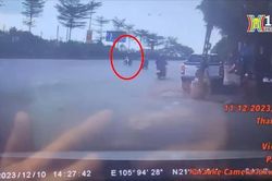 Chạy ngược chiều, tài xế xe máy bị tông ngay tại chỗ