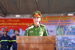 Tuyên truyền, trải nghiệm thực hành chữa cháy và cứu nạn cứu hộ