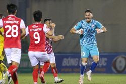 Không cần HLV Park Hang Seo, CLB TP.HCM nối dài bất ngờ khi thay HLV Vũ Tiến Thành