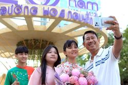 Bạn bè hay vợ con?